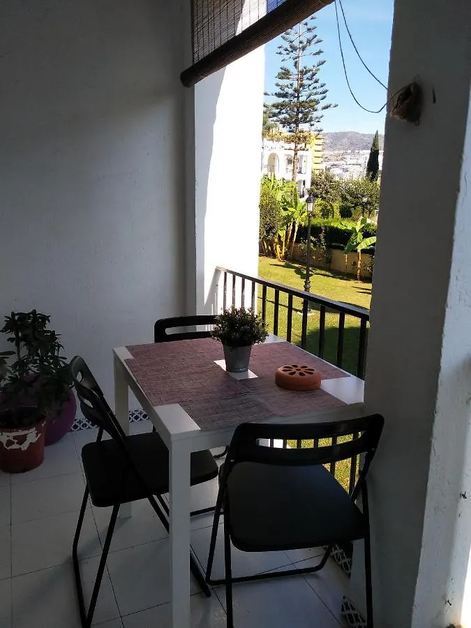 Apartamento Apartamento de cinco plazas en recinto muy tranquilo cerca del mar Benalmádena