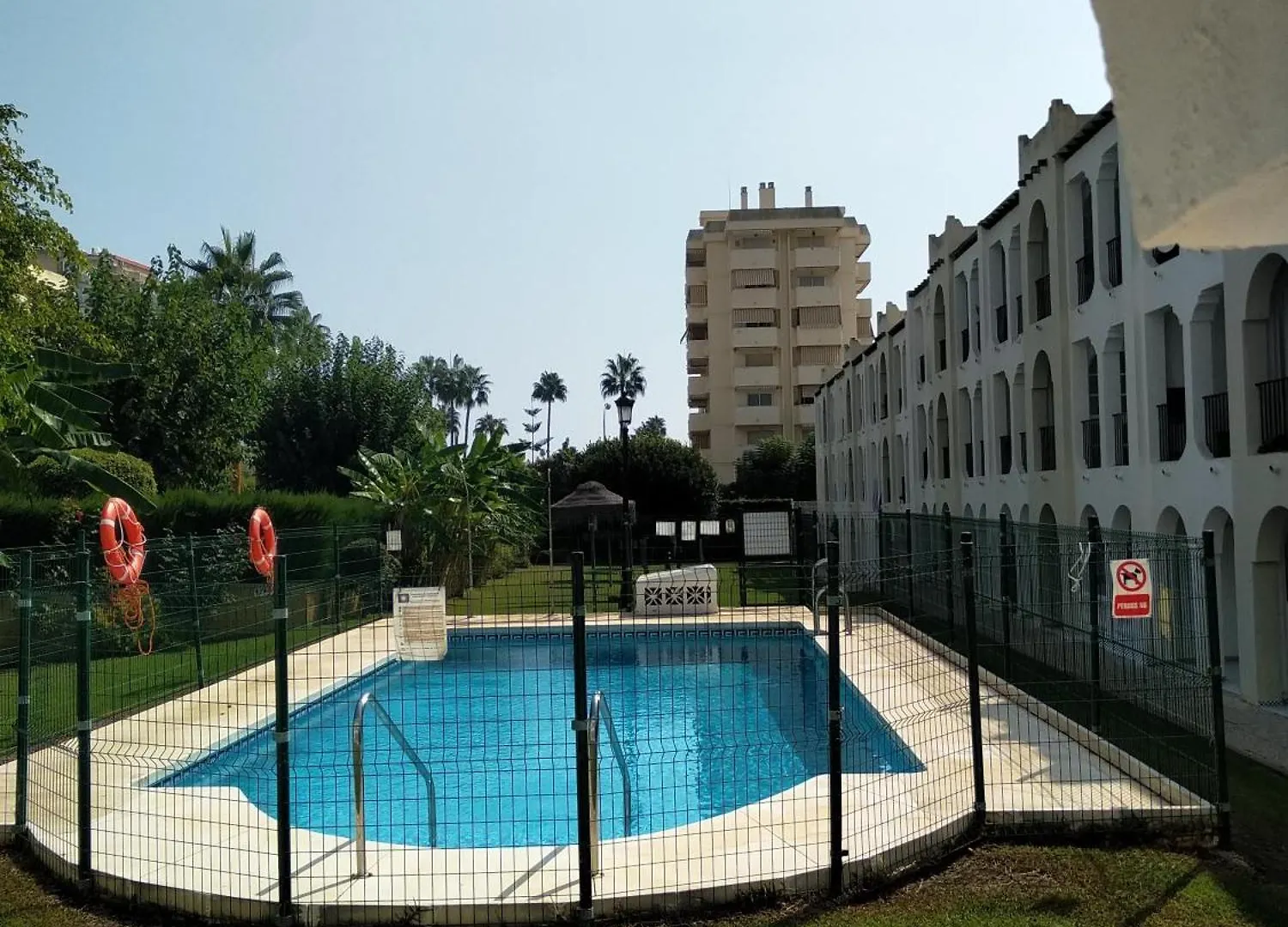 Apartamento Apartamento de cinco plazas en recinto muy tranquilo cerca del mar Benalmádena España