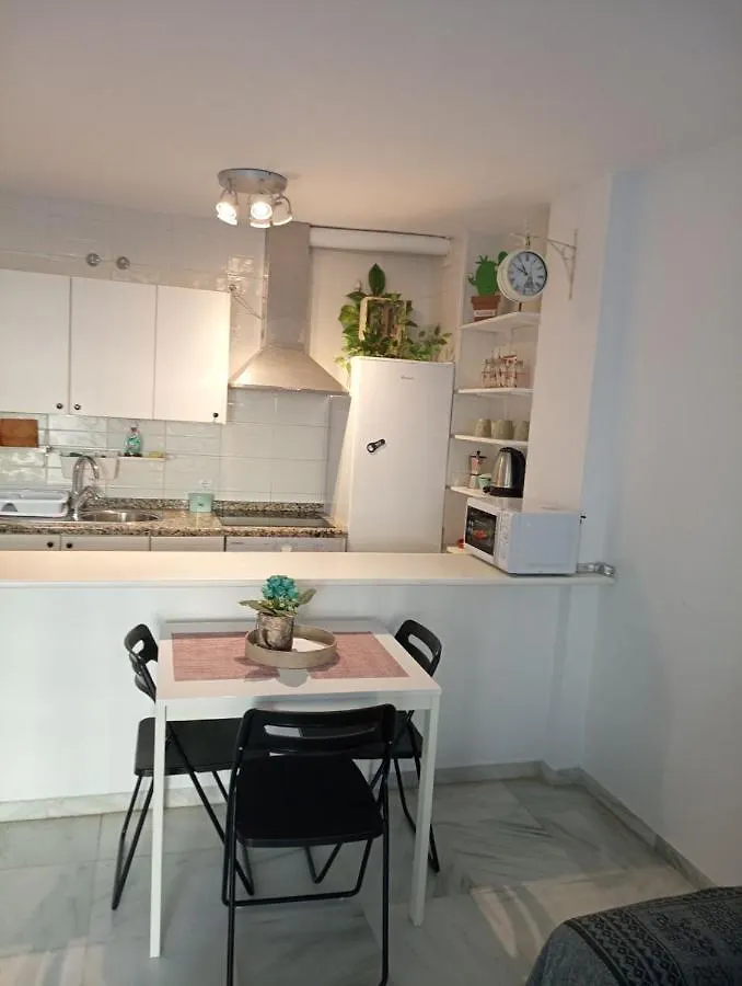 Apartamento Apartamento de cinco plazas en recinto muy tranquilo cerca del mar Benalmádena