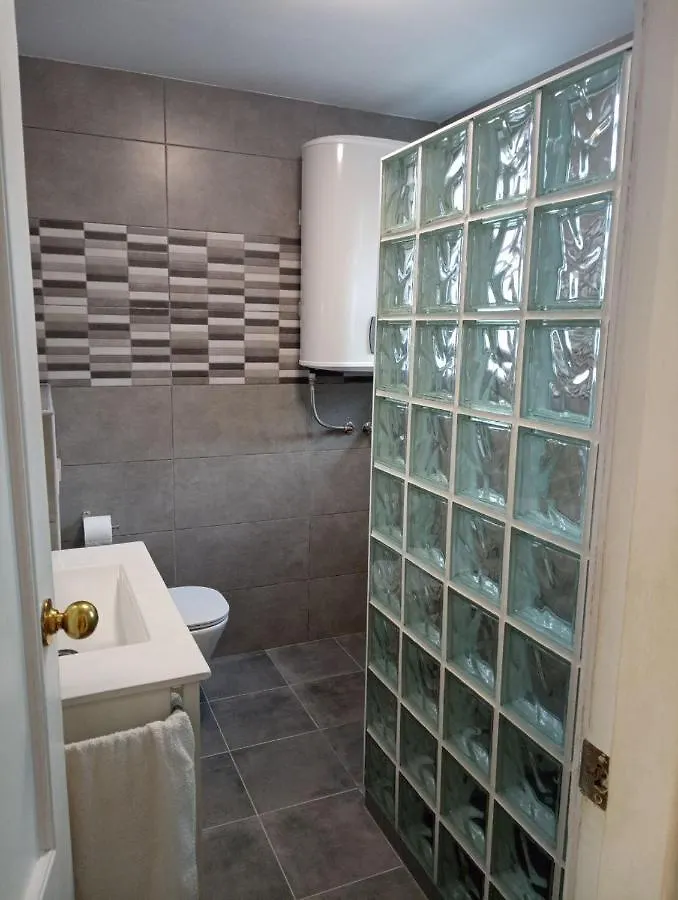Apartamento Apartamento de cinco plazas en recinto muy tranquilo cerca del mar Benalmádena