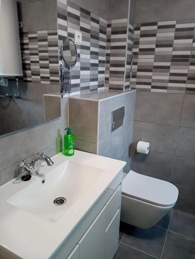 Apartamento Apartamento de cinco plazas en recinto muy tranquilo cerca del mar Benalmádena